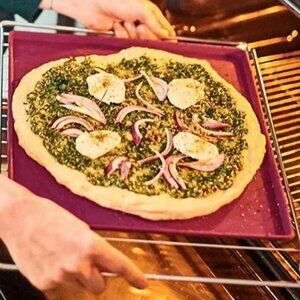 TUPPERWARE Silicone Baking Sheet with Rim / MAT (Purple) Non Stick Pan Liner New